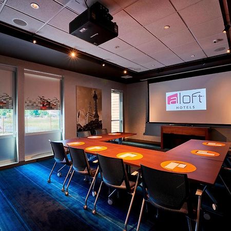 Aloft Cleveland Airport Hotel North Olmsted Buitenkant foto