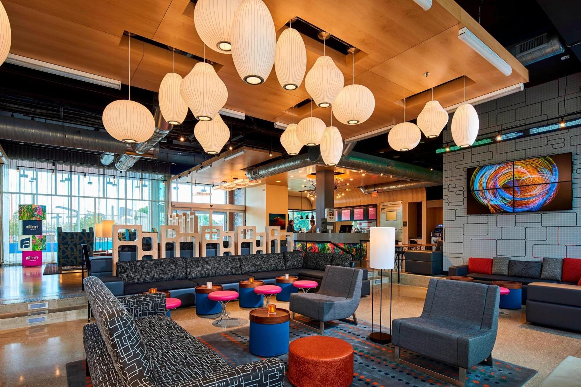 Aloft Cleveland Airport Hotel North Olmsted Buitenkant foto